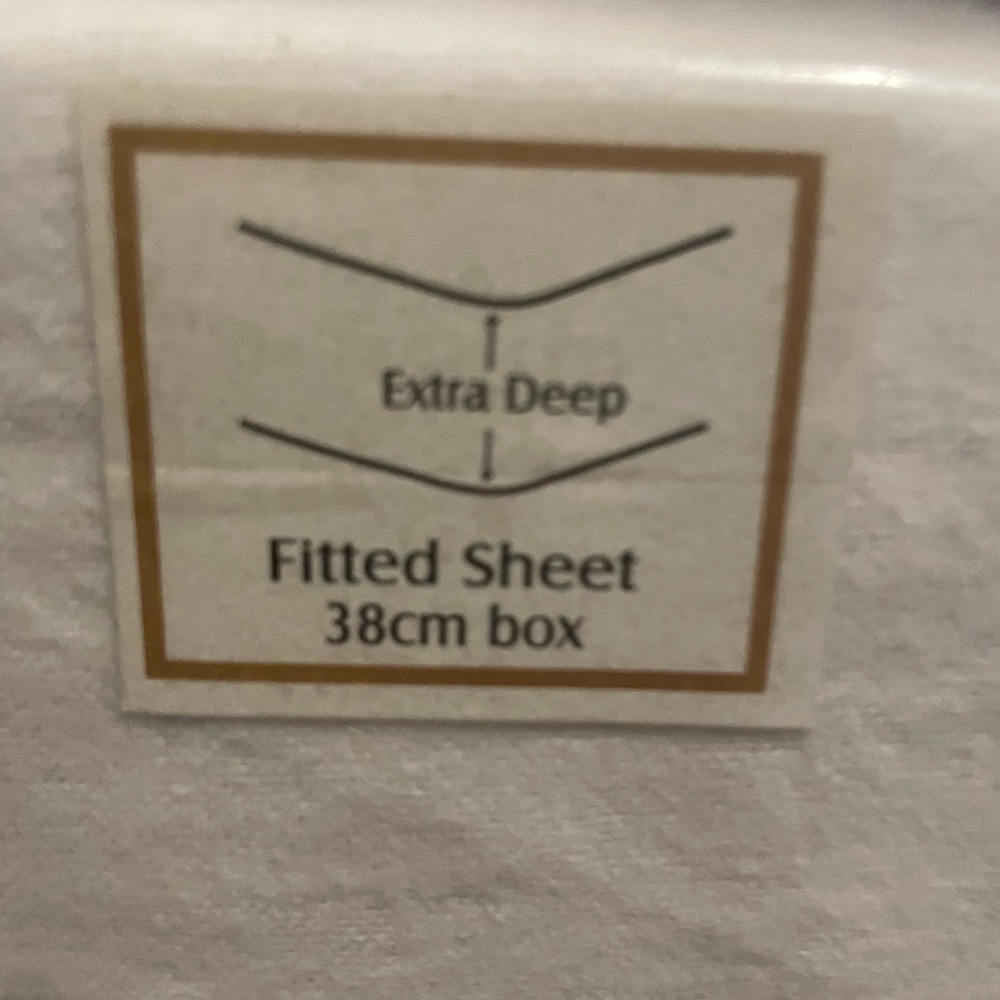 Belledorm King Fitted Sheet, Brand New still in packaging